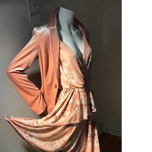 LeChateau PLUS SIZE 22 Floral Peach Pink Corral Blush Asymmetrical Chiffon dress